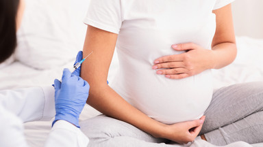 Szczepionka przeciwko grypie w ciąży. Dlaczego warto się zabezpieczyć?