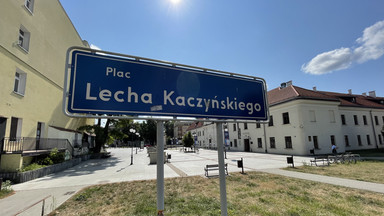 Młodzieżówka Nowoczesnej nie chce placu Lecha Kaczyńskiego. Jest petycja do Rady Miasta 