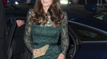 Księżna Kate Middleton w długiej, zielonej kreacji