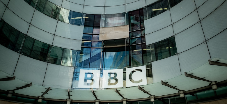 Spór o krytykę brytyjskiego rządu w BBC. Prezenterka upomniana