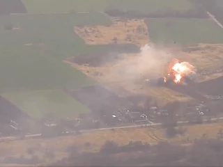 Zniszczenie ukraińskiego systemu NASAMS. Klatka z nagrania opublikowanego przez Rosję