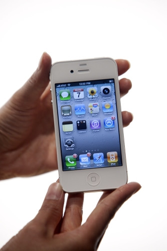 Apple iPhone 4 , telefon komórkowy. Fot. PAP