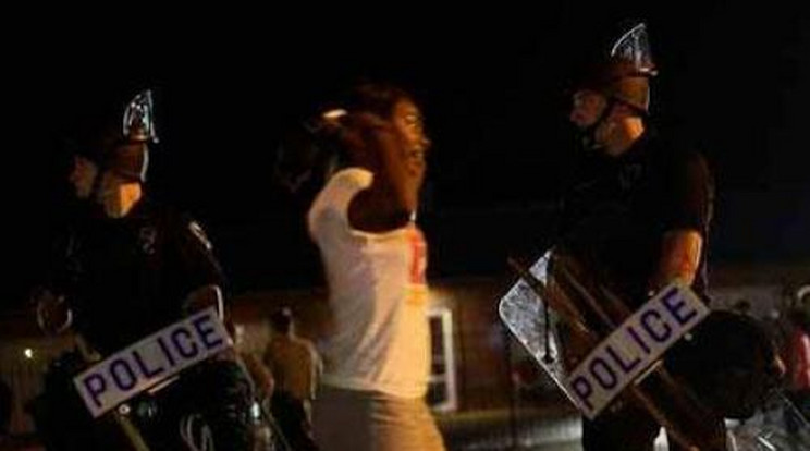 Rendőrök agyonlőttek még egy fekete férfit St. Louisban