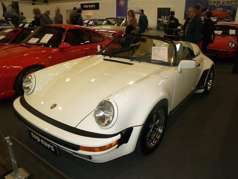 Techno Classica 2011: 2500 oldtimerów i 200 tys. zwiedzających