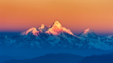 Zakaz wspinaczki na Mount Everest dla słabszych wspinaczy?
