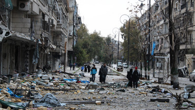 Onet24: trwa ewakuacja rebeliantów z Aleppo