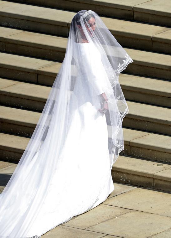   Meghan wedding dress designed by Waight Keller 
