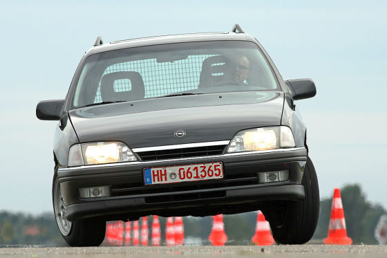 Mercedes W124,Opel Omega i Volvo 240: kombi marzeń sprzed lat!