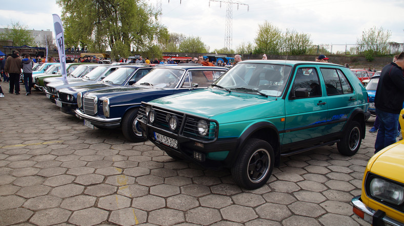 Youngtimer Warsaw otwarcie sezonu 2016 na torze FSO