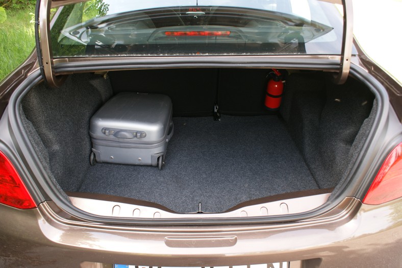 Peugeot 301 Kofferraum
