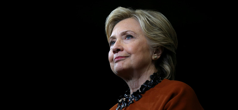 Skandal wokół Clinton nabiera tempa. "To był radykalny krok"