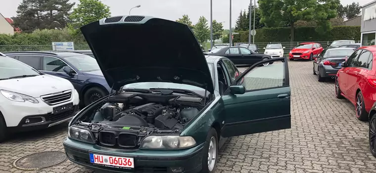 Niższe koszty sprowadzenia używanego auta. Polacy gustują w Audi i BMW z Niemiec