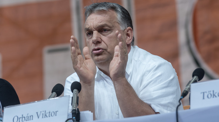Orbán Viktor kormányfő Tusványoson tartott előadásában beszélt a tervezett változtatásokat /Fotó: MTI - Veres Nándor