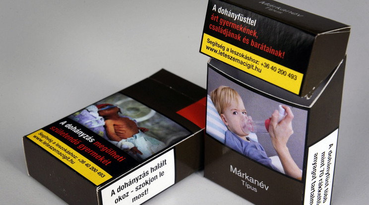 Megjelentek az új csomagolású cigaretták/Fotó:MTI