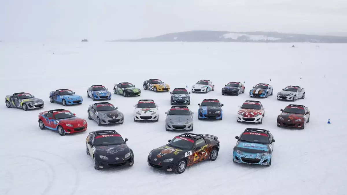 Emocjonujący finisz wyścigu Mazda MX-5 Ice Race