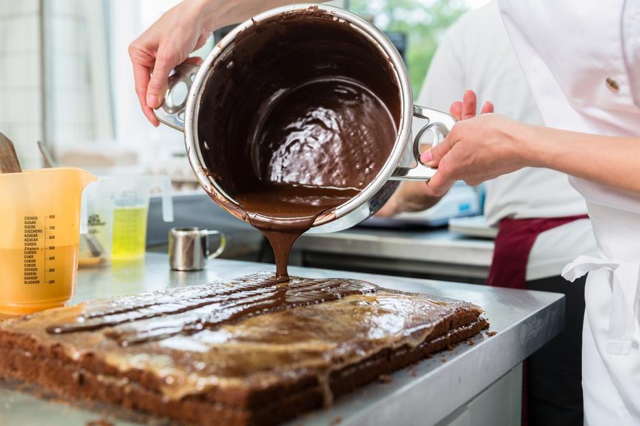 Így készül a jó csokimáz! Fotó: iStock