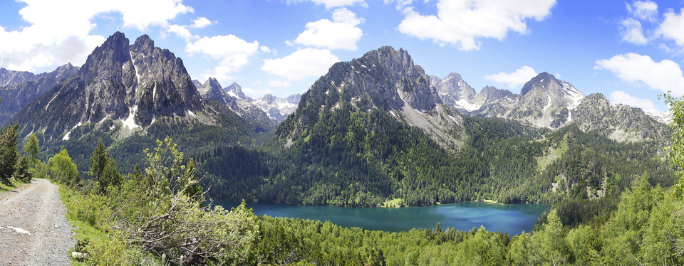 Aigüestortes i Estany de Sant Maurici w Pirenejach