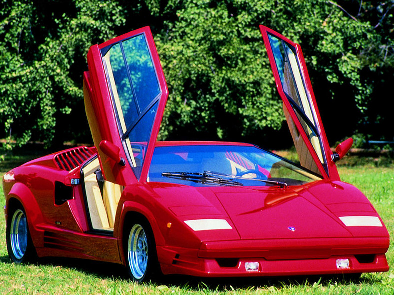 Legendy pod lupą: Lamborghini Countach – król supersportów