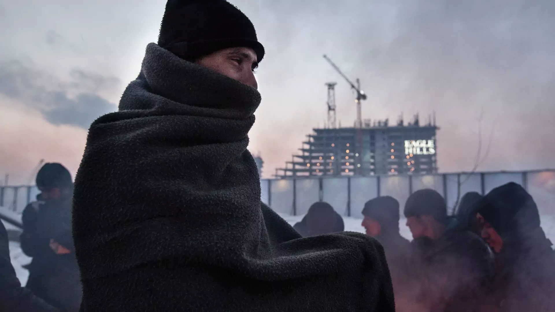 Chce nazywać "uchodźców" "nowakami". "Historia tego nazwiska to historia imigrantów"