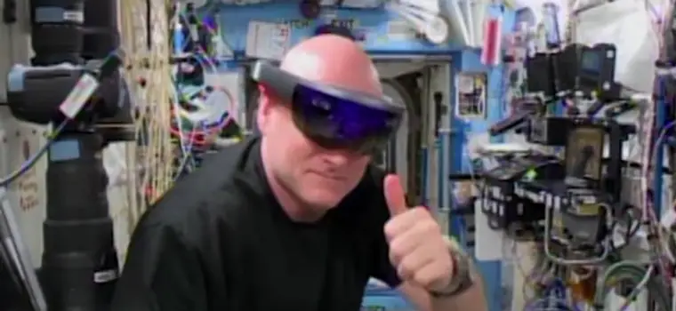 NASA publikuje film z astronautą używającym HoloLens (wideo)