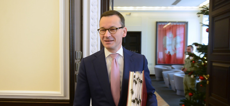 Polityka energetyczna Polski niczym film Barei. O co chodziło premierowi Morawieckiemu?