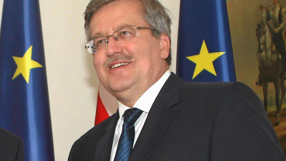 Prezydent Bronisław Komorowski poinformował, że zawetował ustawę o nasiennictwie zawierającą przepisy dotyczące GMO. Po ubiegłotygodniowych konsultacjach w tej sprawie prezydent oświadczył, że ustawa to "bubel legislacyjny".