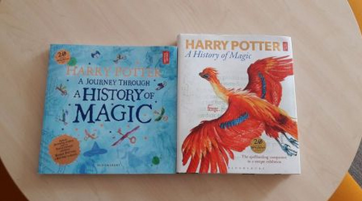 A gazdagon illusztrált kötet a Harry Potter és a bölcsek köve megjelenésének huszadik évfordulója alkalmából tiszteleg a mítoszok és legendák halhatatlan hősei előtt