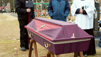 Ksiądz na Sycylii zażądał zbyt wysokiej opłaty za pogrzeb. Został aresztowany