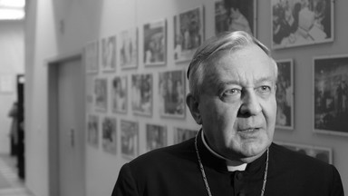 Pogrzeb abp. Juliusza Paetza. Trumna z ciałem wywieziona z katedry poznańskiej, duchowny pochowany na Starołęce