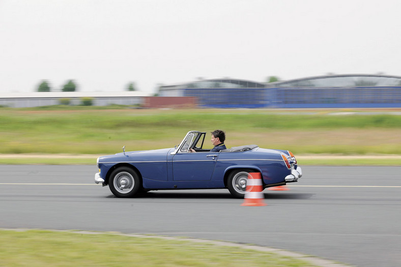 NSU Wankel-Spider kontra MG Midget - odwaga czy zabawa