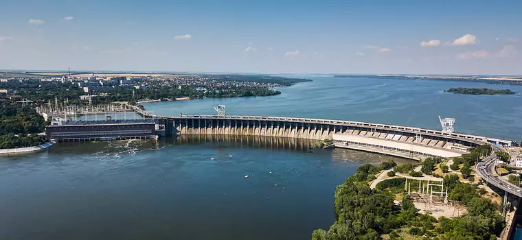 Tama już raz została wysadzona. Rosjanie powtórzyli manewr z II wojny światowej