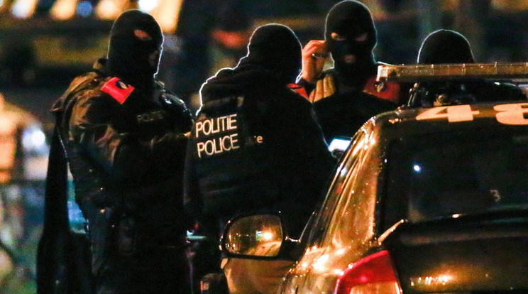 Belga rendőrök razziát tartanak (Képünk illusztráció!) /Fotó: Reuters