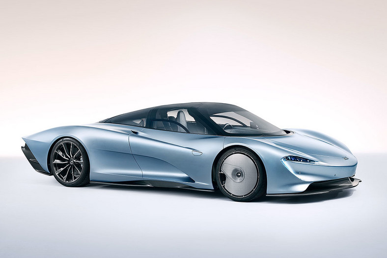 1050 KM - McLaren Speedtail