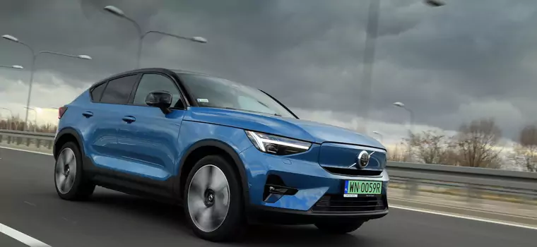 Volvo C40 Recharge Twin P8 – samochód dla tych, co kochają prostotę i skandynawski styl