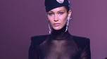 Bella Hadid na pokazie Alexandre Vauthiera