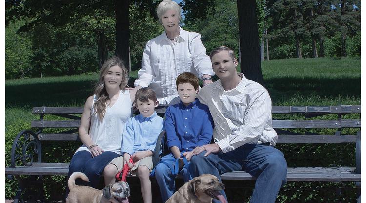 A Zaring család frenetikusra sikeredett családi fotója
