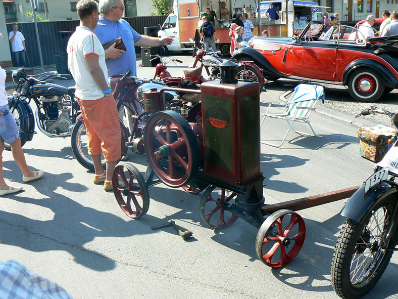 Oldtimery u podnóża Beskidów (fotogaleria)