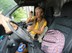 Pani Małgosia od lat mieszka w starym mercedesie
