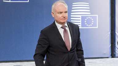 Onet24: ambasador przy UE rezygnuje z funkcji