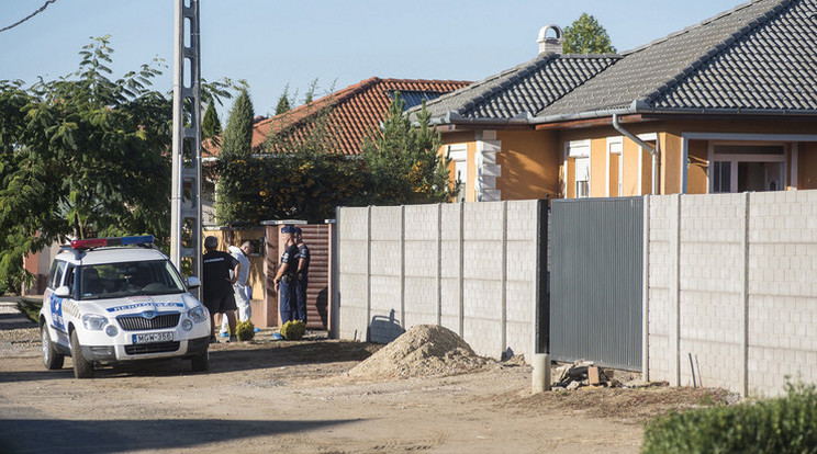 Betörtek a Friss utcai ingatlanba, ahol a gyilkosság történt / Fotó: MTI