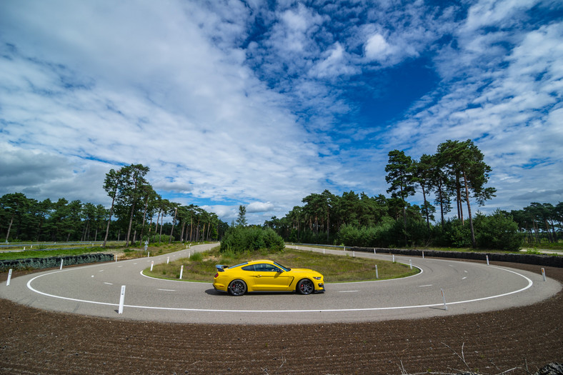 Ford Mustang Shelby GT350R