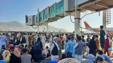 Co z naszymi współpracownikami w Afganistanie? Rząd zmienia decyzję w sprawie wysłania samolotu