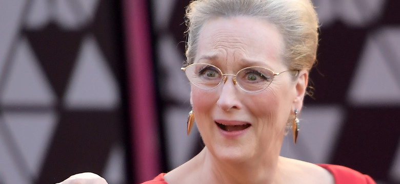 Oscary 2018. Meryl Streep w czerwonej kreacji. Zjawiskowa!