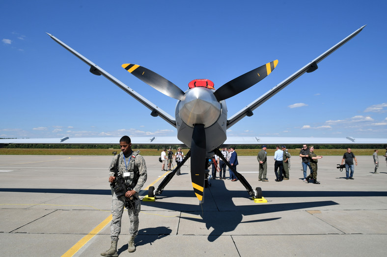 DRONY BOJOWE - bezzałogowy system MQ-9 REAPER