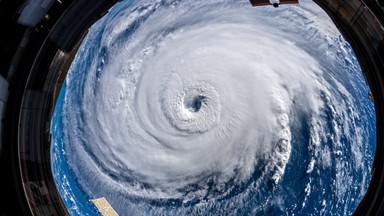 USA: meteorolodzy prognozują, że huragan Florence powinien słabnąć