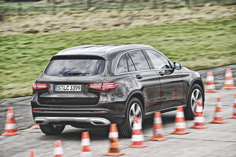 Alfa Romeo Stelvio vs. Audi Q5, BMW X3, Mercedes GLC i Volvo XC60 - 5 wszechstronnych diesli