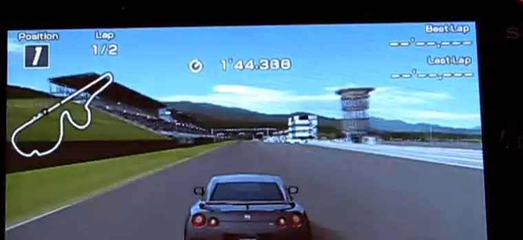 Gran Turismo PSP - Gameplay