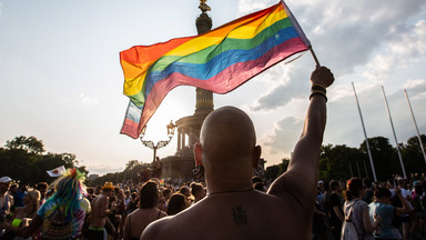 Akcja Katolicka sprzeciwia się wobec "nachalnej propagandy polityki LGBT"