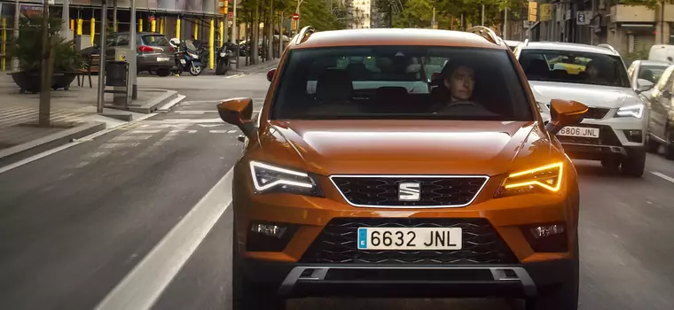 Seaty Leon i Ateca do serwisu – brak sygnalizacji o uszkodzonych kierunkowskazach