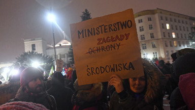 Protest pod Sejmem przeciw odstrzałowi dzików